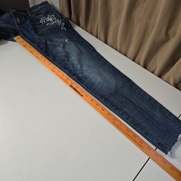 Driftwood Jeans Womens 28 Blue Embroidered Floral Raw‎ Hems Medium Wash Stretch - Picture 12 of 14